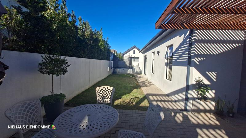 4 Bedroom Property for Sale in Sitari Country Estate Western Cape
